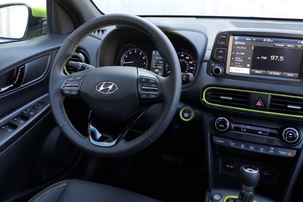 Interior view of the Hyundai Kona which is available for bad credit car leasing
