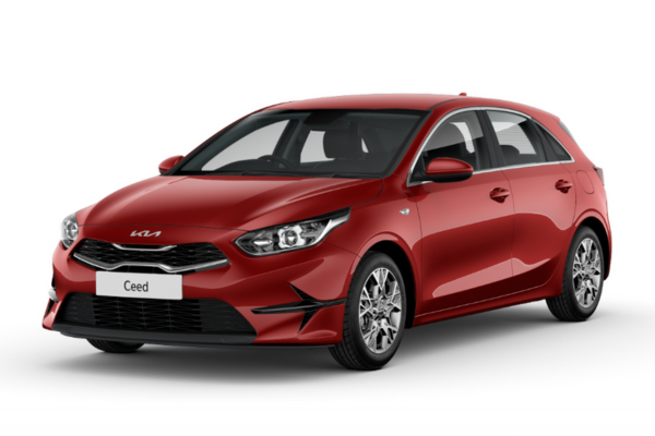 Kia Ceed angled view front and left side